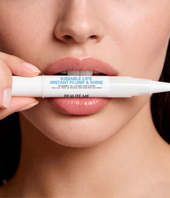 粉嫩誘人豐唇液